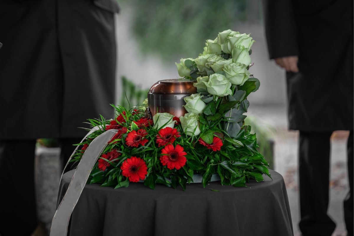 How to Plan a Meaningful Memorial After Cremation